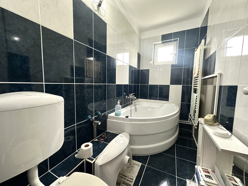 Apartament 2 camere, 40 mp utili, decomandat -  zona Dacia