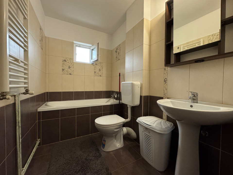 Apartament spatios 2 camere, decomandat, 49 mp - Soarelui