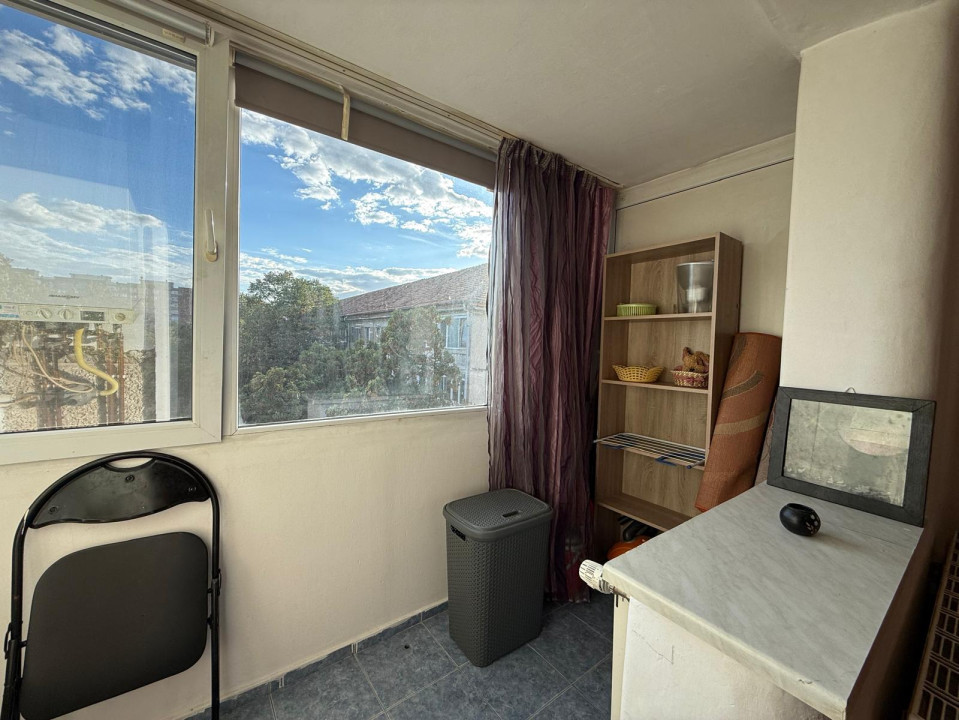 Apartament 3 camere, 47mp utili si boxa la subsol, zona Dacia