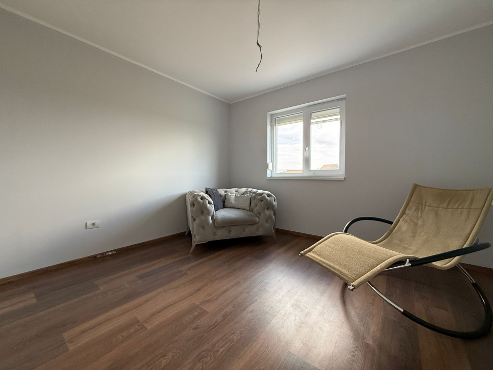 COMISION 0%-Duplex 5 camere, 128 mp, despartit prin camera tehnica in Mosnita