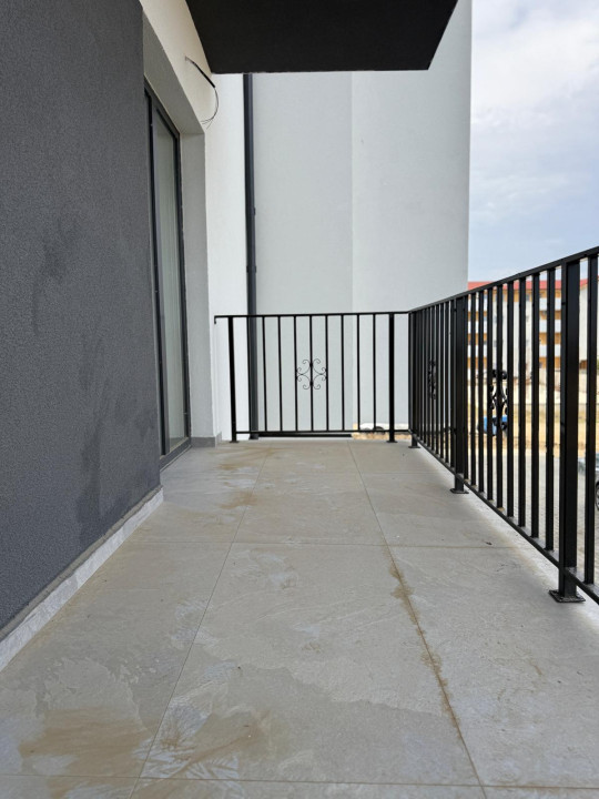 Apartament 2 camere, 49 mp, etaj 2/3 in Giroc - Hotel IQ