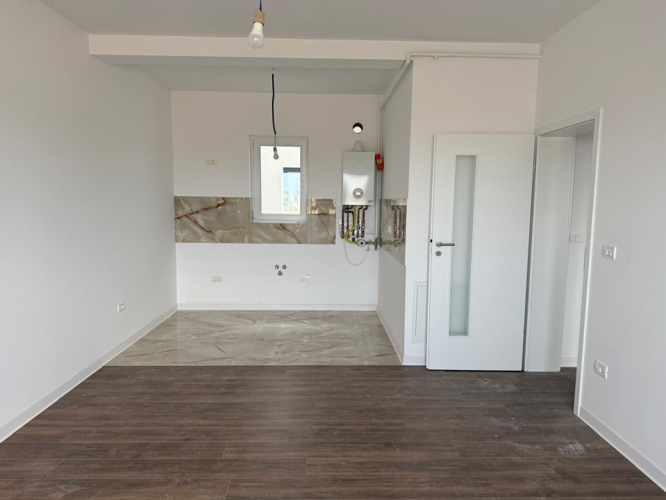 Apartament 2 camere, etaj 2/3 in Giroc - Hotel IQ