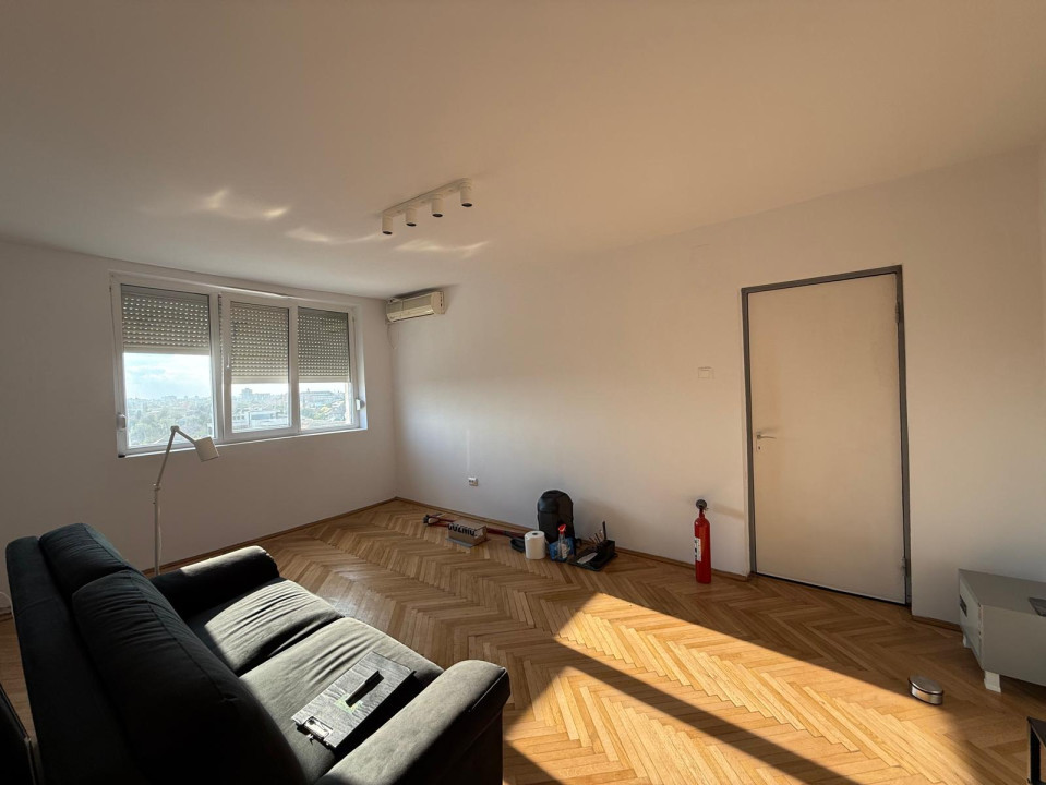 Apartament 3 camere, 74 mp utili,  cu vedere panoramica - Complex studentesc