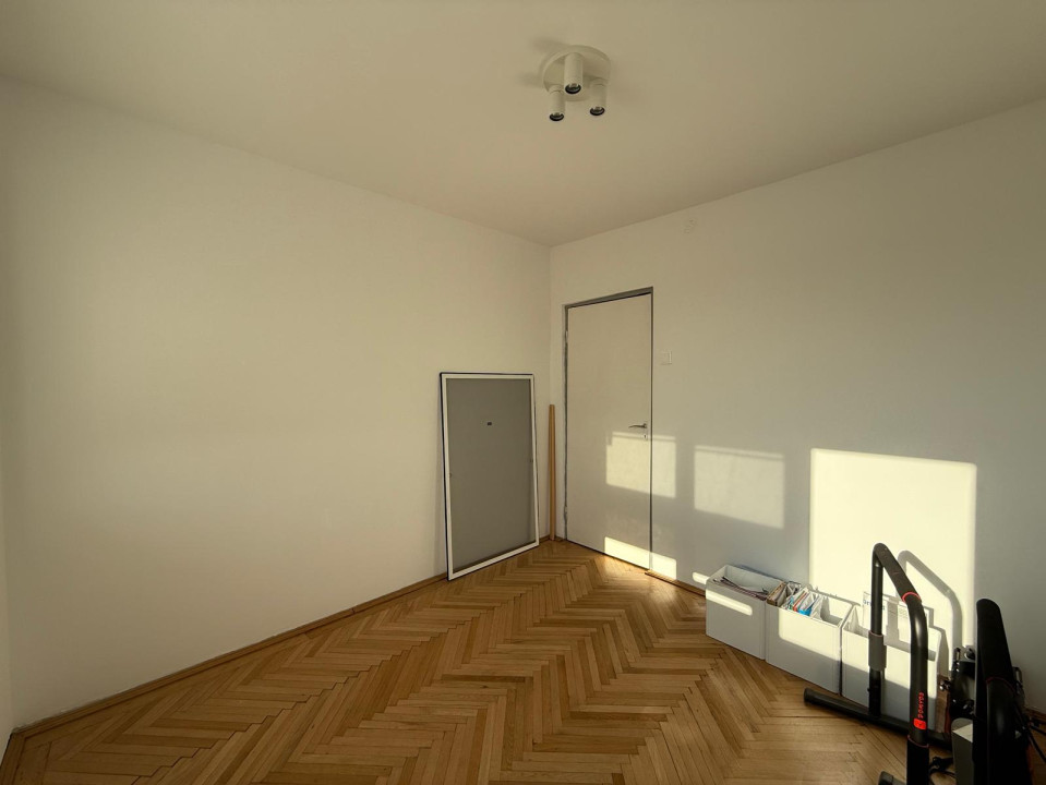 Apartament 3 camere, 74 mp utili,  cu vedere panoramica - Complex studentesc