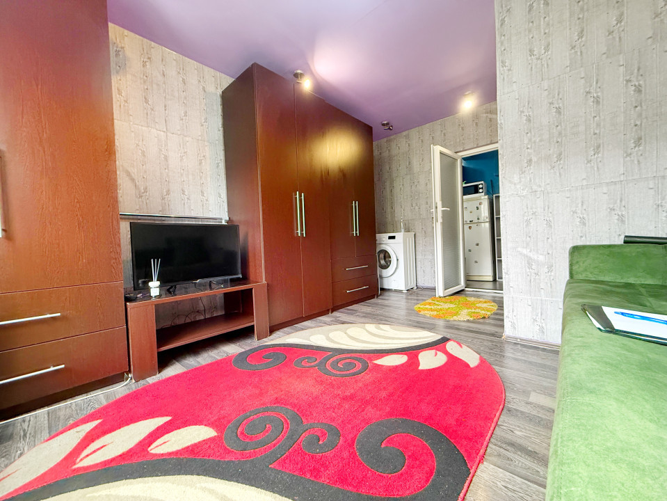 Garsoniera 21mp, izolata, etaj 3/4 -Comision 0%- Zona Buziasului- AEM