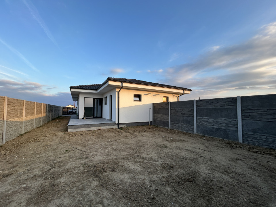 Duplex 3 camere, 89mp utili + 14mp terasa, 297mp teren in Mosnita Noua 