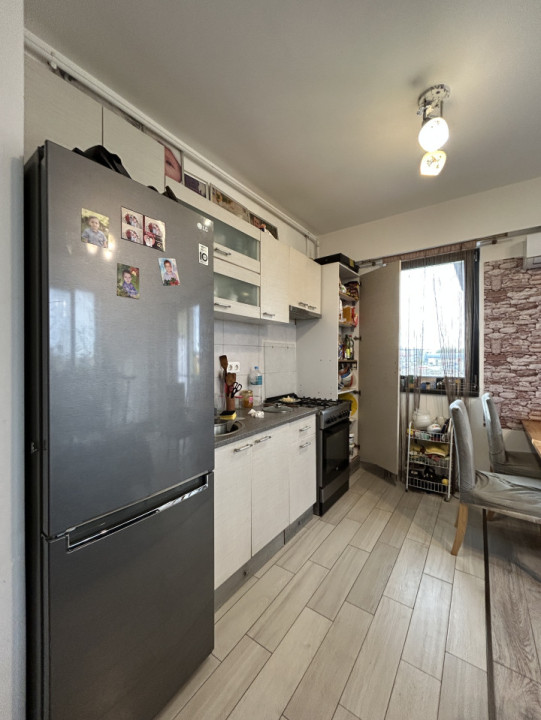 Apartament 3 camere, open space, etaj 2, 67mp, lift in Giroc 