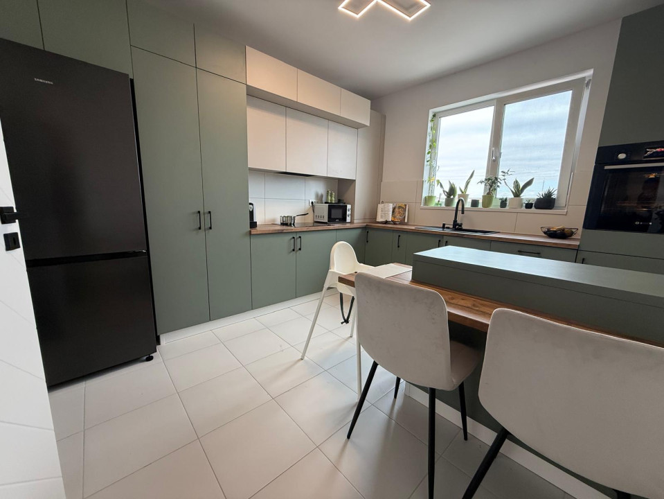 Duplex 4 camere, 101 mp utili, 250 mp teren - Giroc