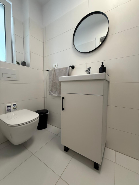 Duplex 4 camere, 101 mp utili, 250 mp teren - Giroc