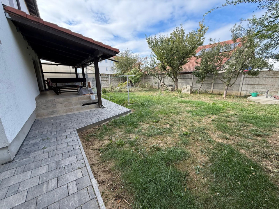 Casa individuala, 5 camere, 140 mp utili, 506 mp teren - Giroc