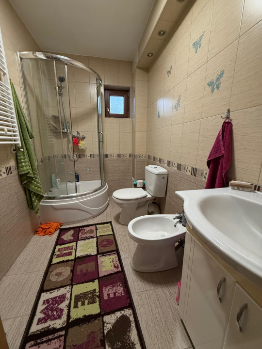 Casa individuala, 5 camere, 140 mp utili, 506 mp teren - Giroc