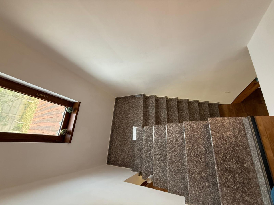 Casa individuala, 5 camere, 140 mp utili, 506 mp teren - Giroc