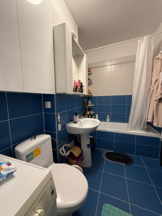 Apartament spatios cu 2 camere, decomandat, 54 mp utili - Giroc