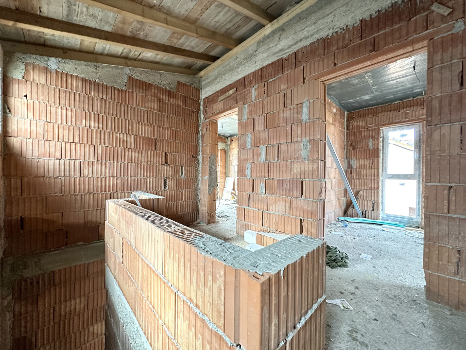 Duplex 4 camere, 117 mp utili, 300 mp teren - Ghiroda  