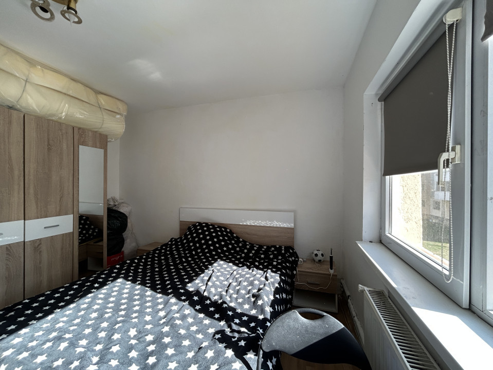 Apartament 4 camere, decomandat, etajul 1, 2 bai, zona Steaua