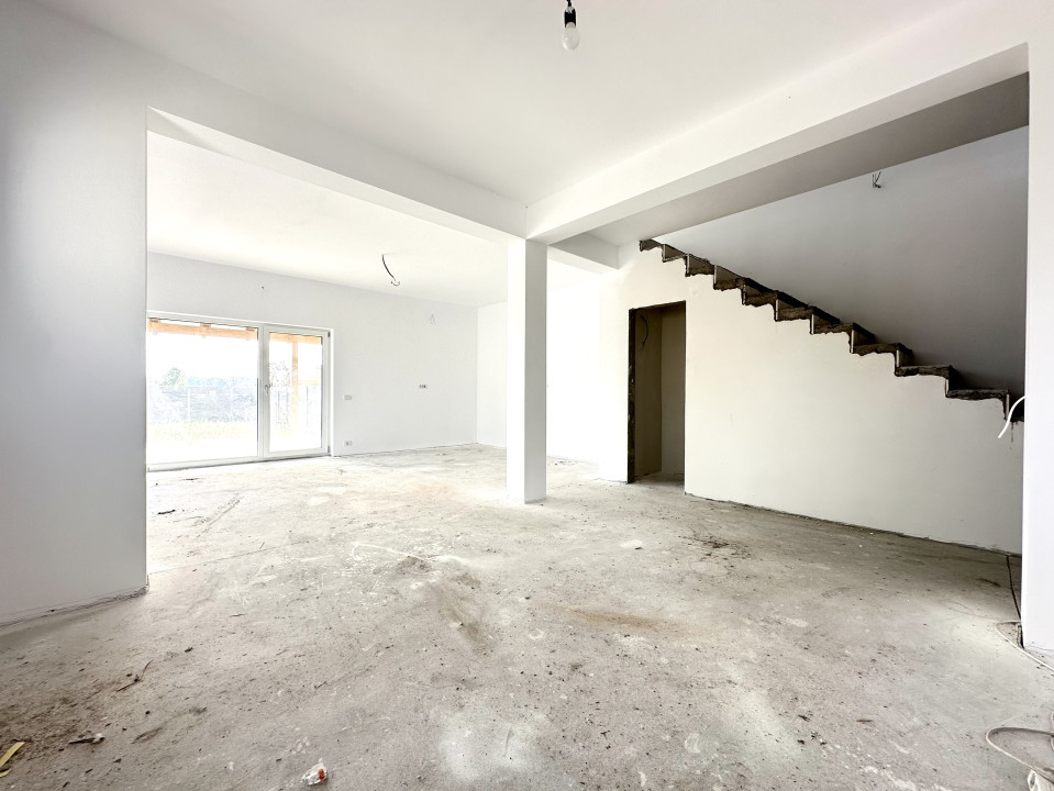 Duplex 4 camere, 128 mp utili 431 mp teren - Dumbravita 