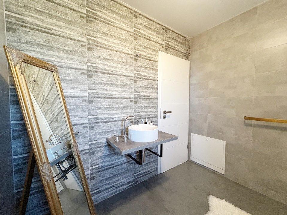 Duplex 3 camere, 90mp utili, 330 teren, mobilat utilat in Mosnita Noua