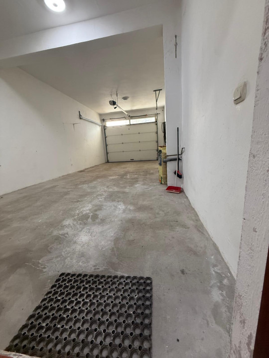 Casa individuala, 7 camere, parter+mansarda, 220 mp - Braytim