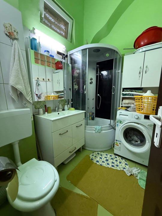Apartament spatios, 3 camere, cu boxa pentru depozitare si gradina - Iosefin