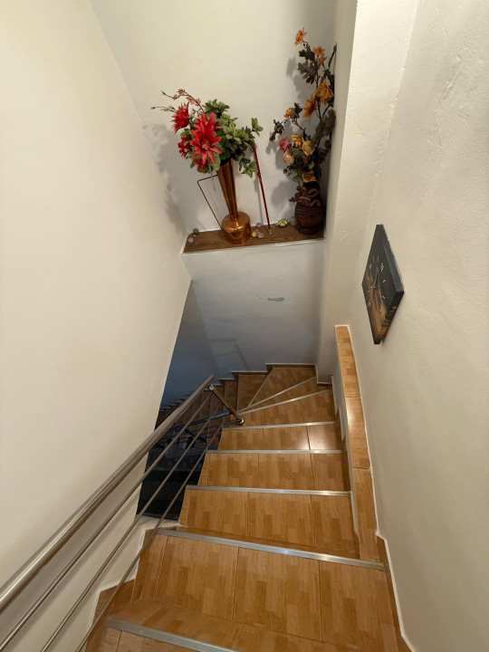 Apartament spatios, 3 camere, cu boxa pentru depozitare si gradina - Iosefin