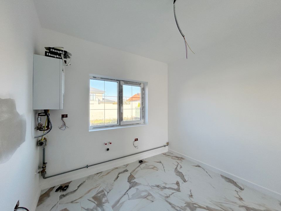 Duplex 5 camere, 128mp utili, 300mp teren in Mosnita Noua, zona ESO