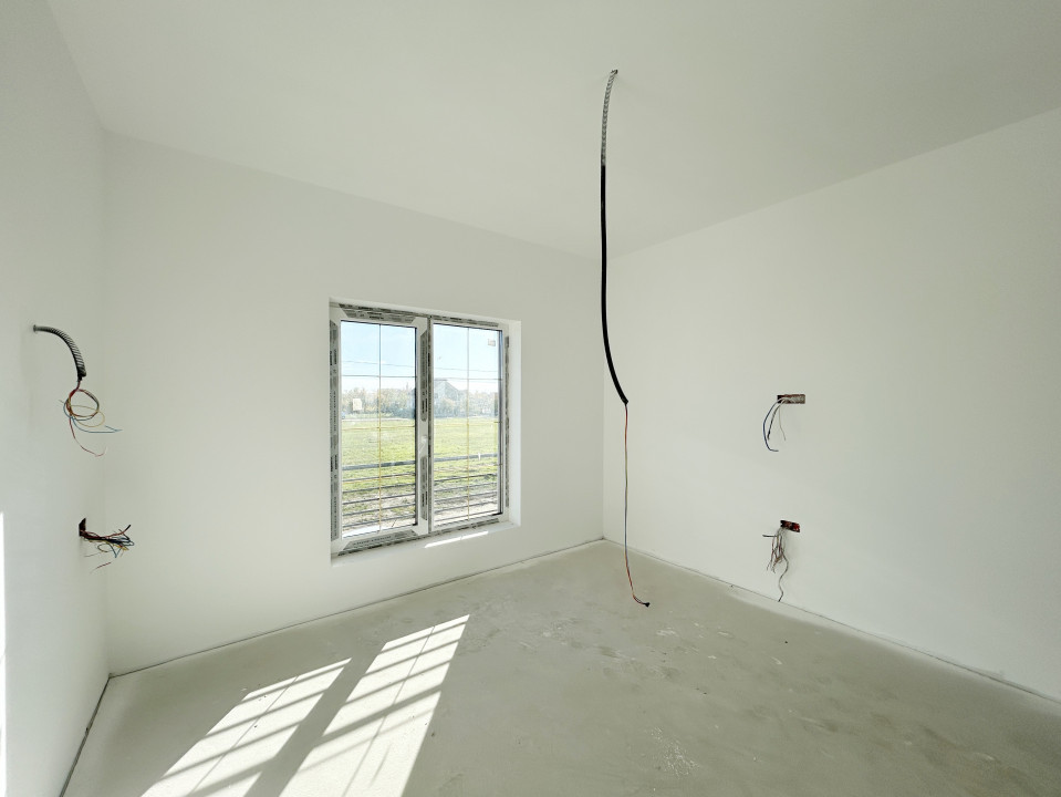 Duplex 5 camere, 128mp utili, 300mp teren in Mosnita Noua, zona ESO