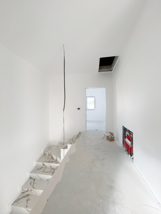 Duplex 5 camere, 128mp utili, 300mp teren in Mosnita Noua, zona ESO