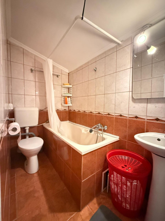 Apartament spatios, 1 camera, 56 mp utili - Aradului