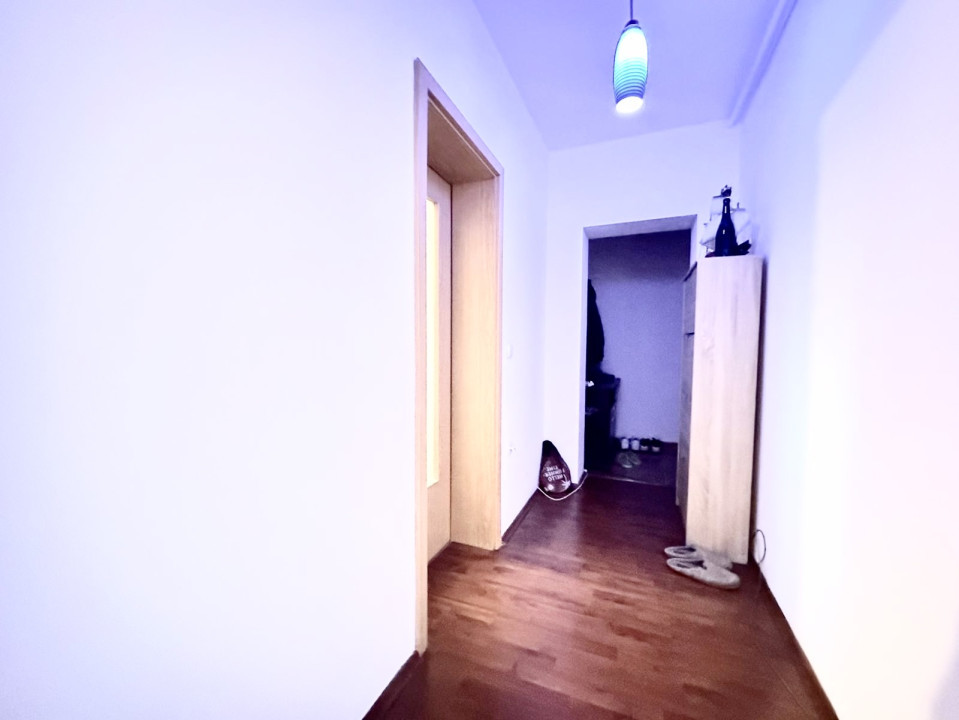Apartament 2 camere, 49 mp utili, etaj 5 -  Aradului