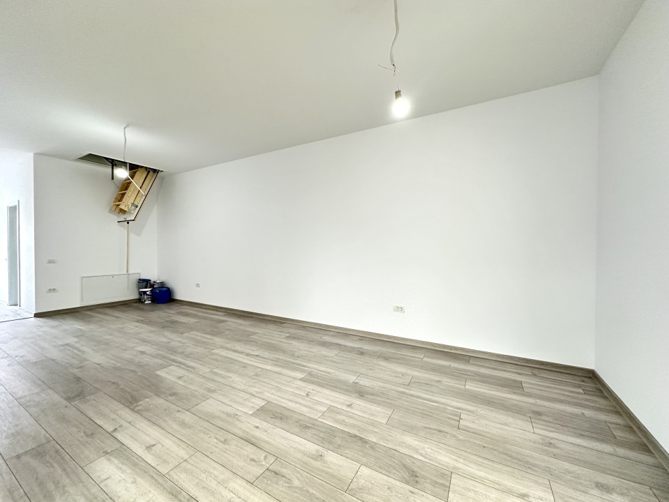 Duplex 3 camere, 309 mp teren, pret excelent - Bucovat 