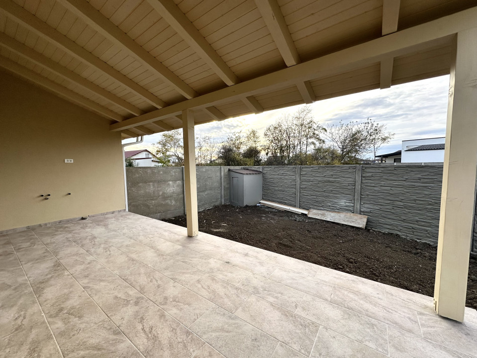 Duplex 3 camere, 309 mp teren, pret excelent - Bucovat 