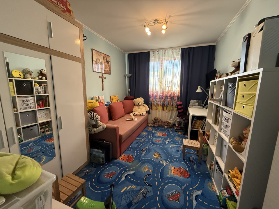 Apartament modern, 3 camere, decomandat, 70 mp utili - Lipovei