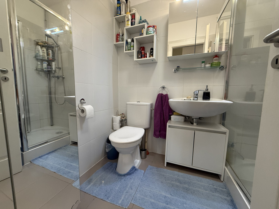 Apartament modern, 3 camere, decomandat, 70 mp utili - Lipovei