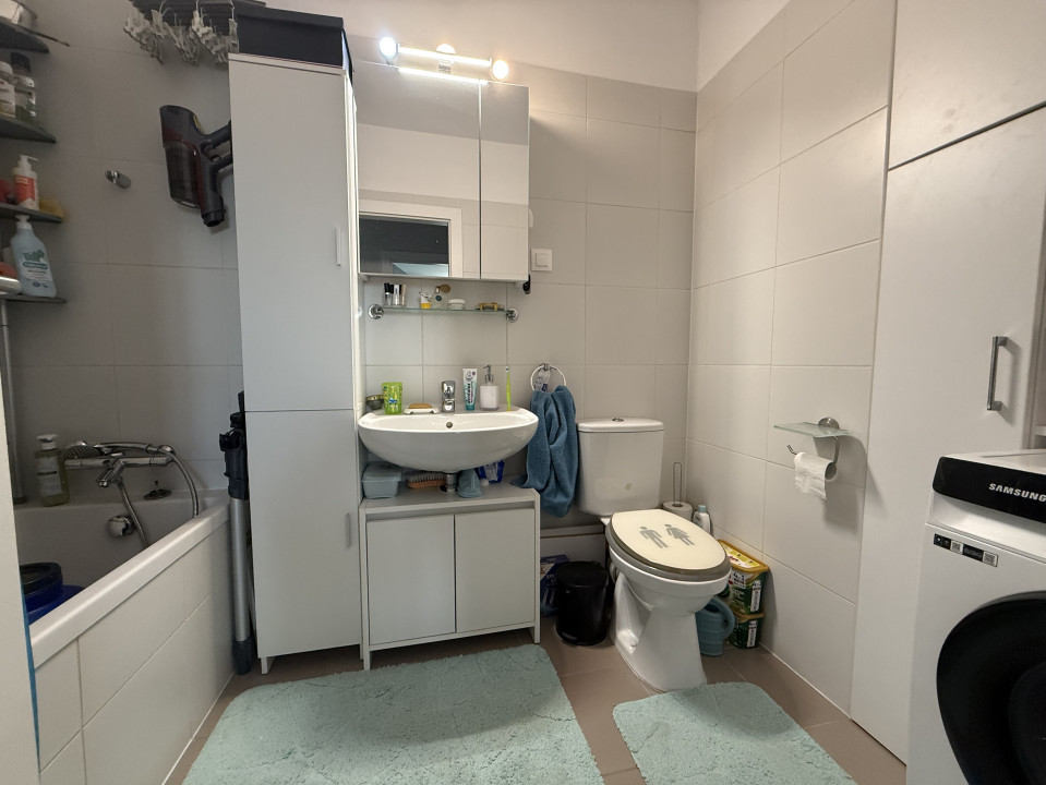 Apartament modern, 3 camere, decomandat, 70 mp utili - Lipovei