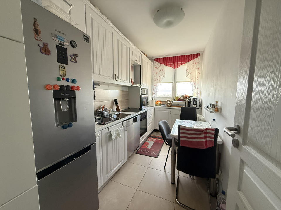 Apartament modern, 3 camere, decomandat, 70 mp utili - Lipovei