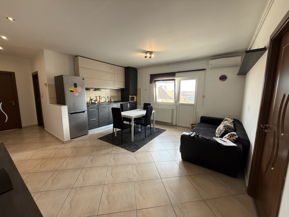 Apartament 3 camere, 65 mp utili, open-space - Soarelui