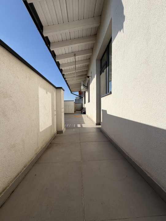 Penthouse 3 Camere, 71mp utili, 24mp terasa, etaj 6  Eso Giroc