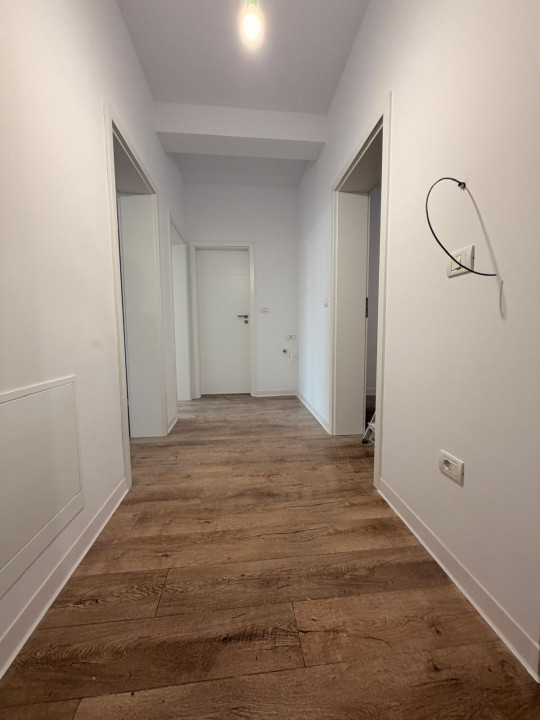 Apartament 2 camere, 55 mp, 2 locuri de parcare+pod amenajat, in Giroc
