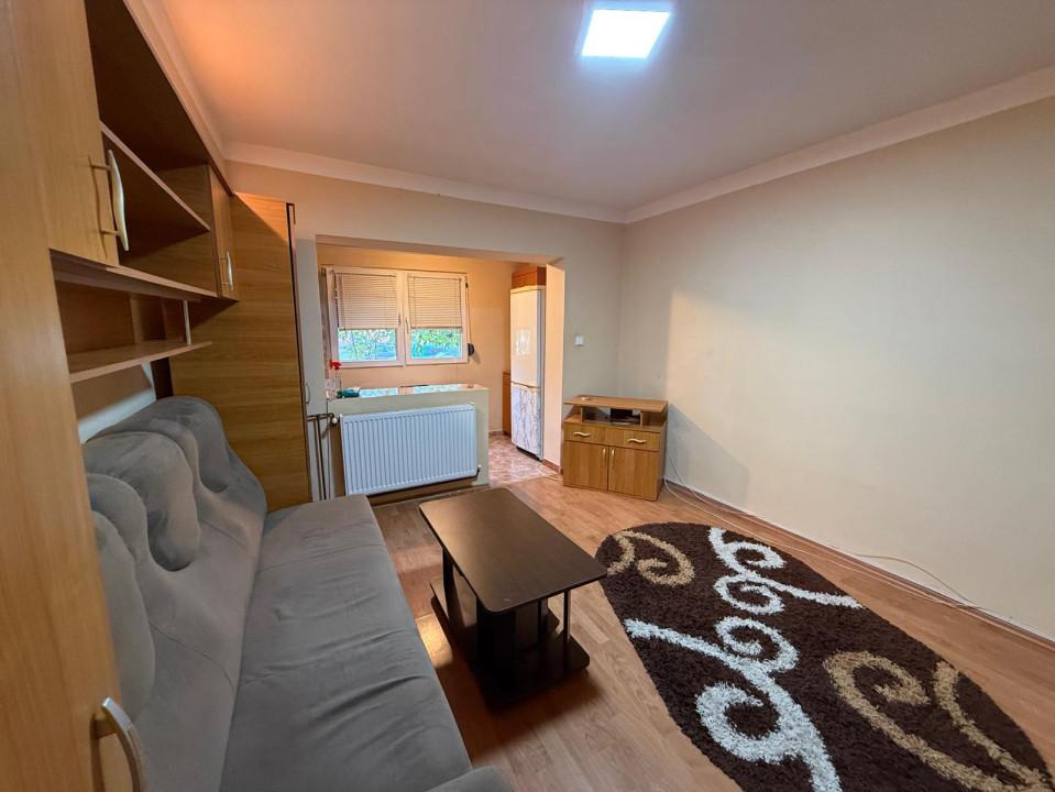 Apartament cu o camera, 22 mp, parter - zona Dorobantilor