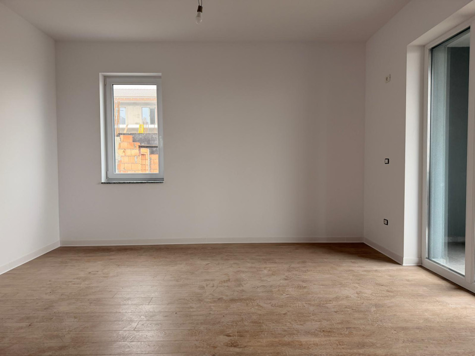 Apartament 2 camere, 52.7 mp, etaj 3 cu pod amenajat, in Giroc