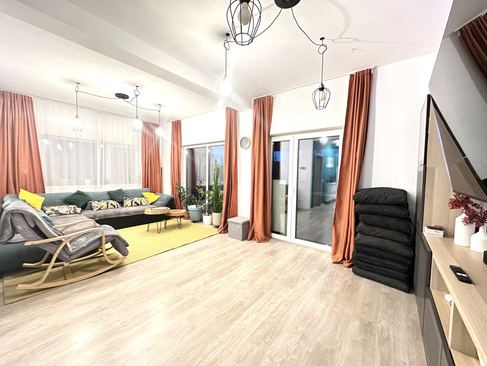 Duplex 5 camere, 115 mp utili + panouri fotovoltaice - COMISION 0%