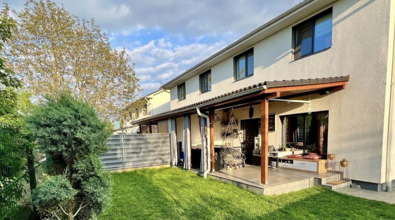 Duplex 5 camere, 115 mp utili + panouri fotovoltaice - COMISION 0%