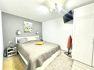 Triplex modern, 3 camere, 80 mp utili, mobilat - Sanandrei