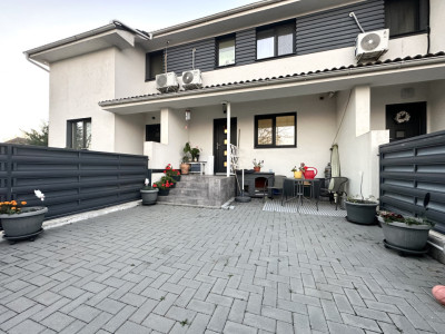 Triplex modern, 3 camere, 80 mp utili, mobilat - Sanandrei