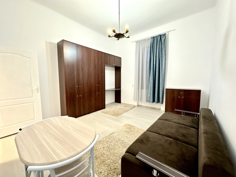 Apartament 1 camera, renovat modern, etaj 1 - Complexul Studentesc 