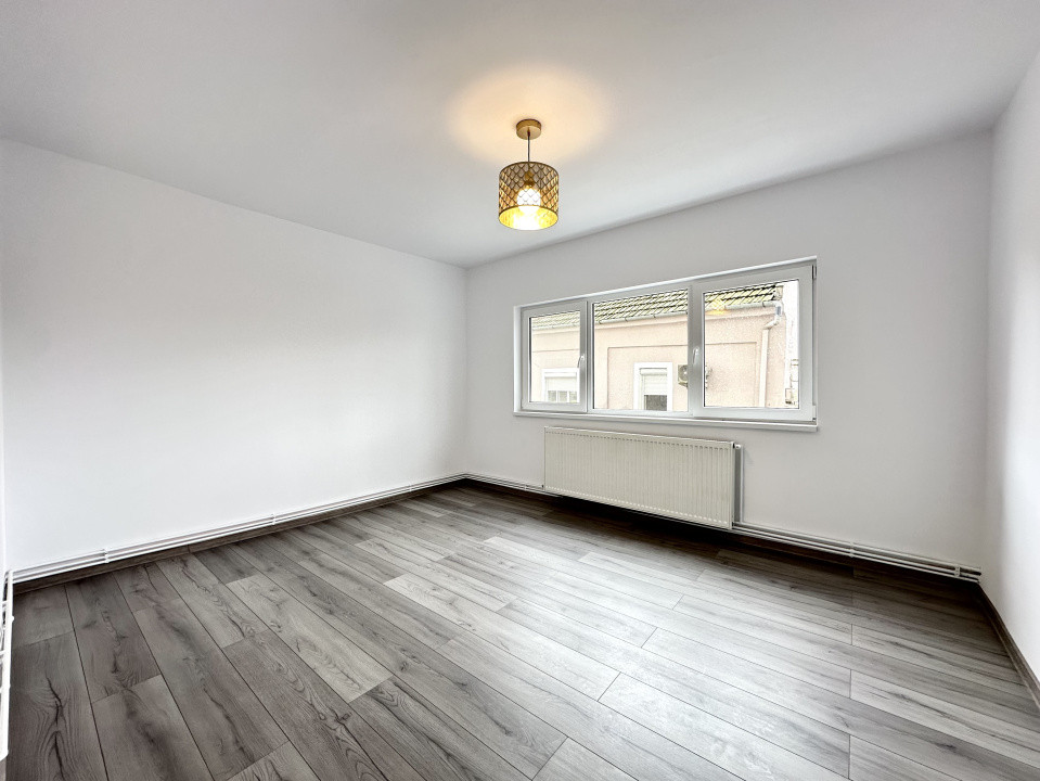 Apartament renovat, gata de mutare, 2 camere, 56 mp utili - zona Modern