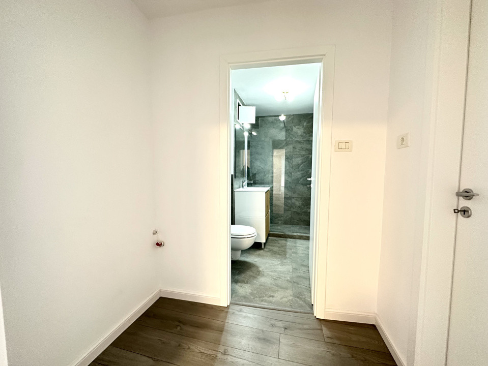 Apartament renovat, gata de mutare, 2 camere, 56 mp utili - zona Modern