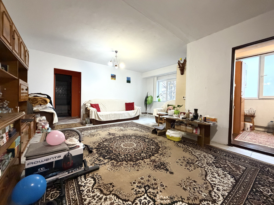 Apartament 2 camere, 55 mp utili, etaj 2/4 - Lipovei