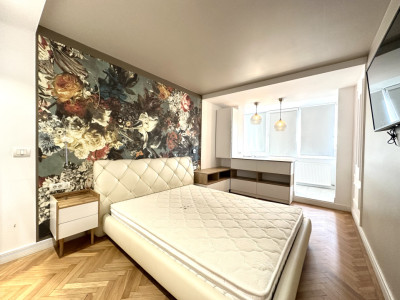 Apartament elegant, 3 camere, 66 mp utili - Zona Ultra Centrala 