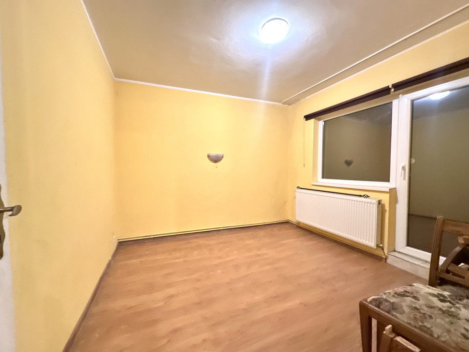Apartament 2 camere, 55 mp utili, necesita renovare- zona Lipovei